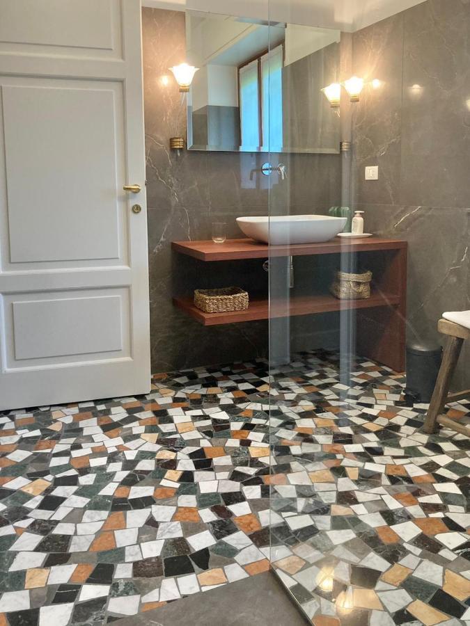 Maison Montello Varese Luaran gambar